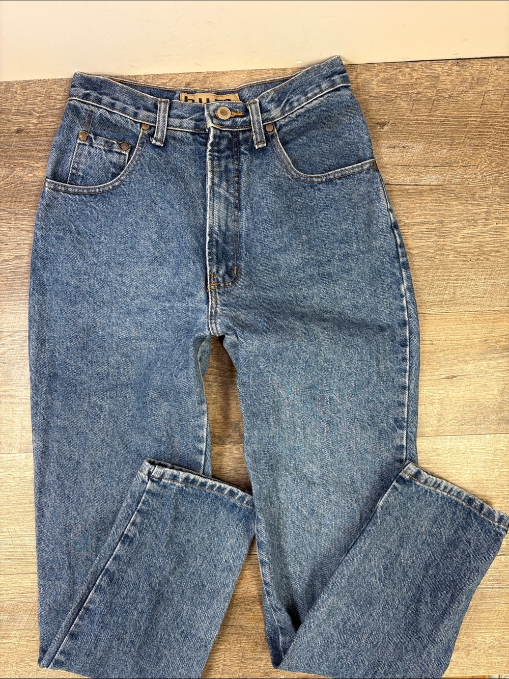 B.U.M. Equipment Vintage High-Rise Mom Jeans – Made in USA (Size 9)